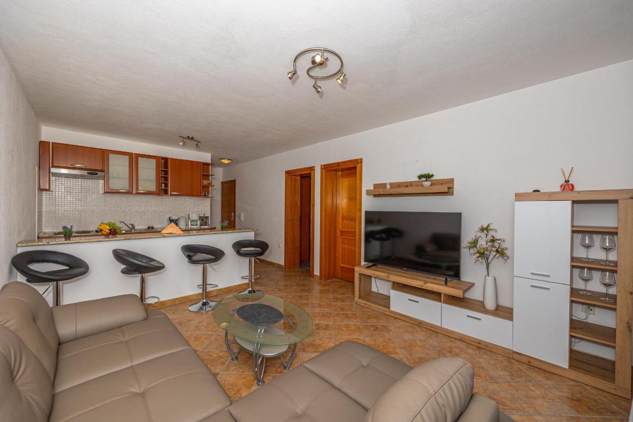 Apartments Lacic 2 Crikvenica Exterior photo