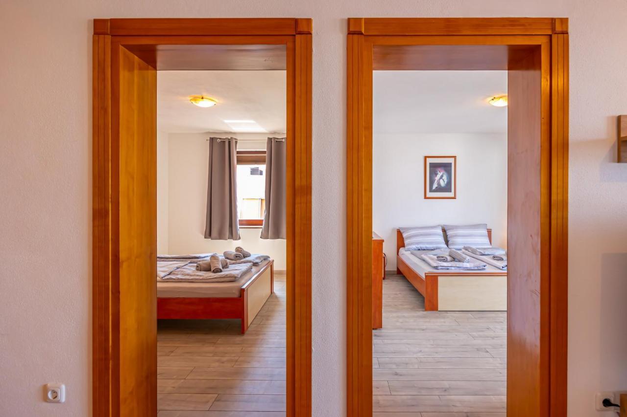 Apartments Lacic 2 Crikvenica Exterior photo